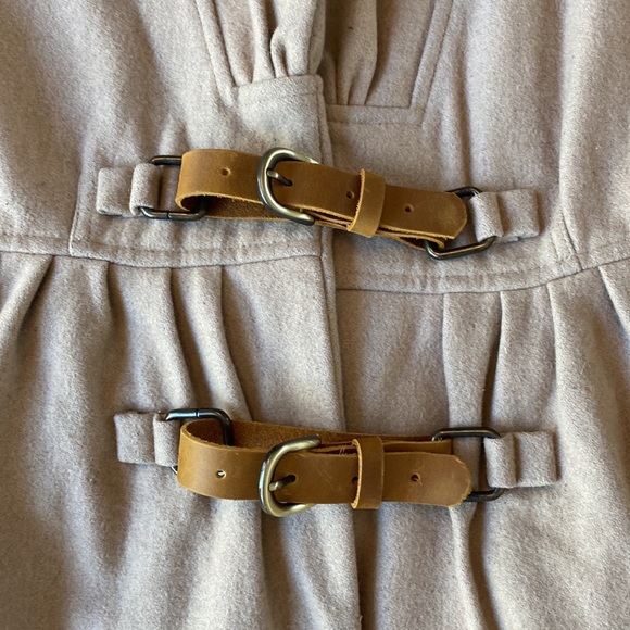 Wool winter coat - Picture 4 of 9